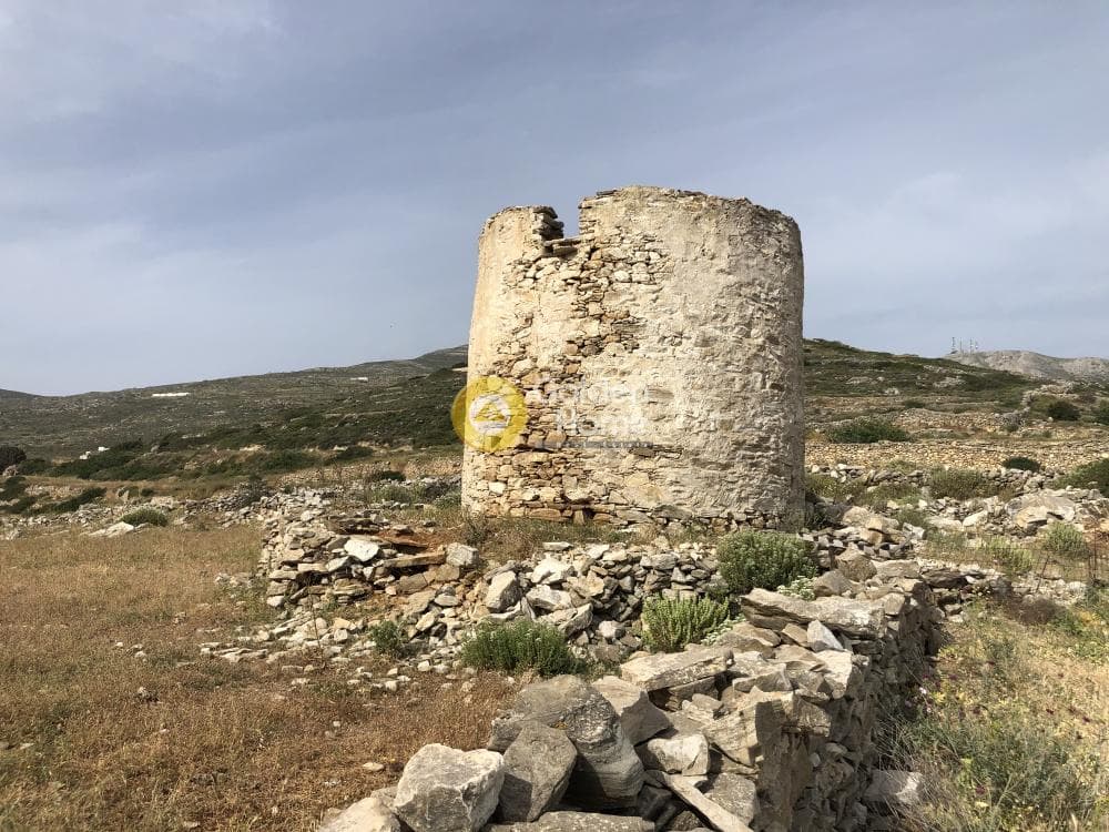 Parcel in Lefkes, Paros — Photo 2 of 14