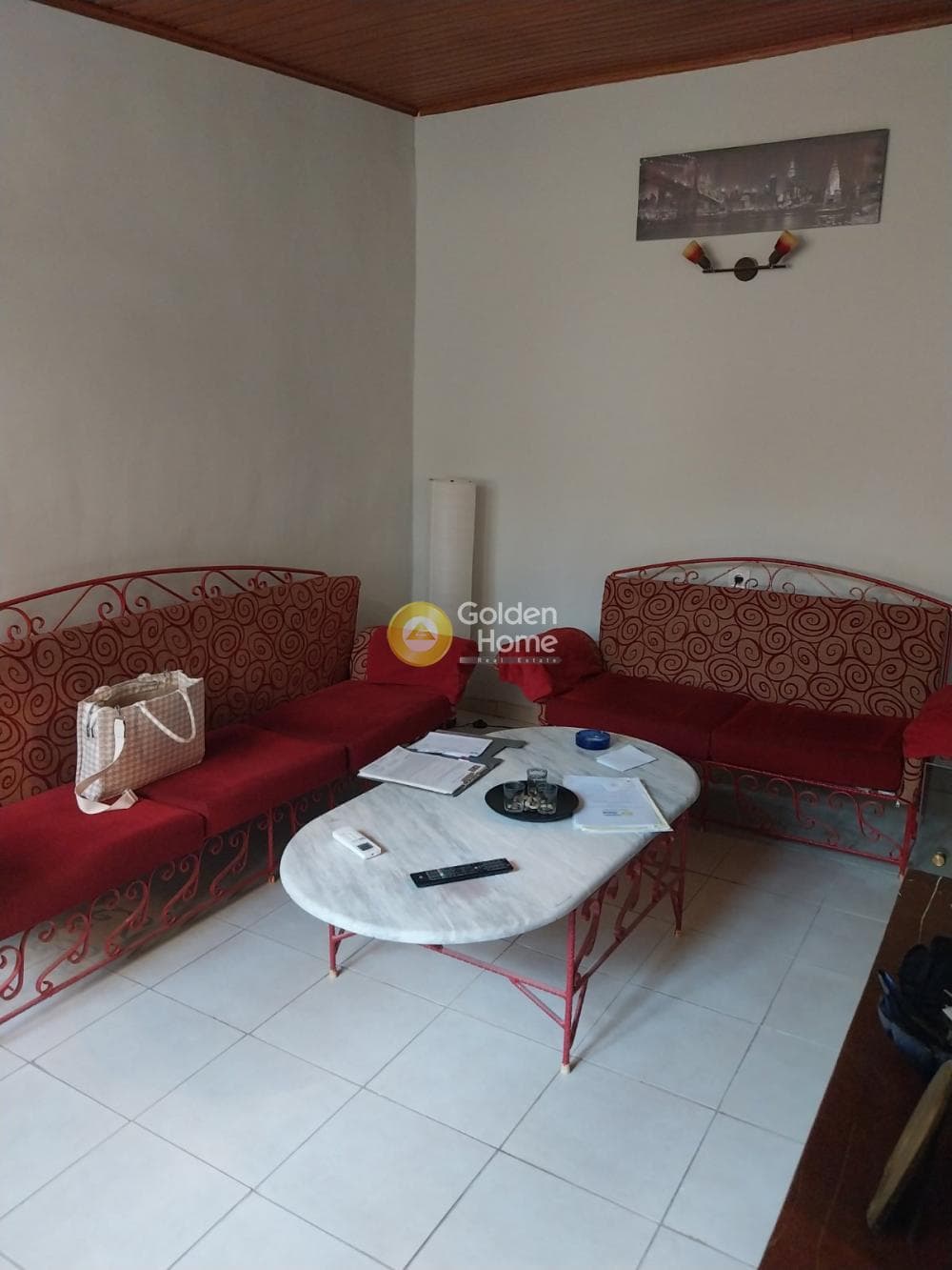 Apartment in Aspra Chomata, Nikaia — Photo 2 of 7
