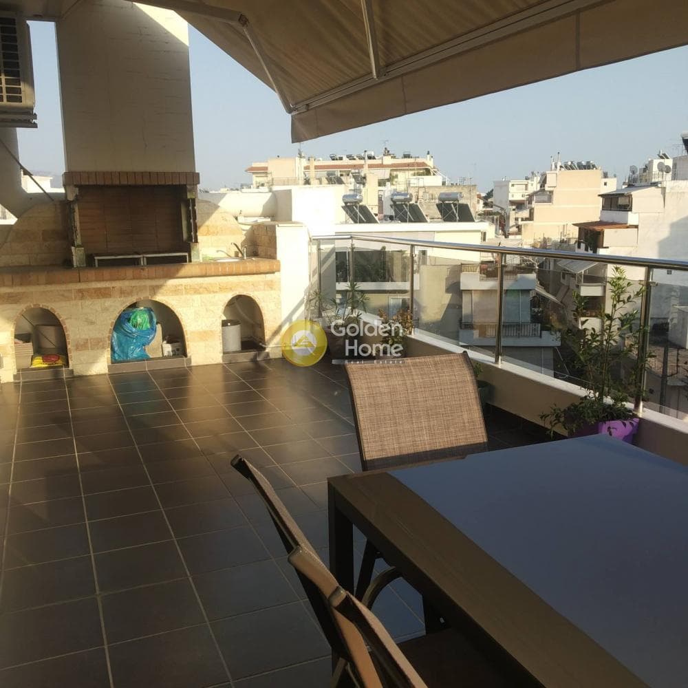 Apartment in Kaminia, Piraeus — Photo 2 of 16