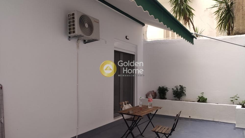 Apartment in Osios Loukas, Patisia — Photo 1 of 19