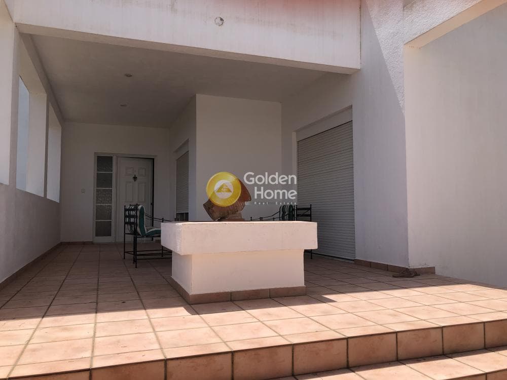 House in Vergeika, Spetses — Photo 2 of 55