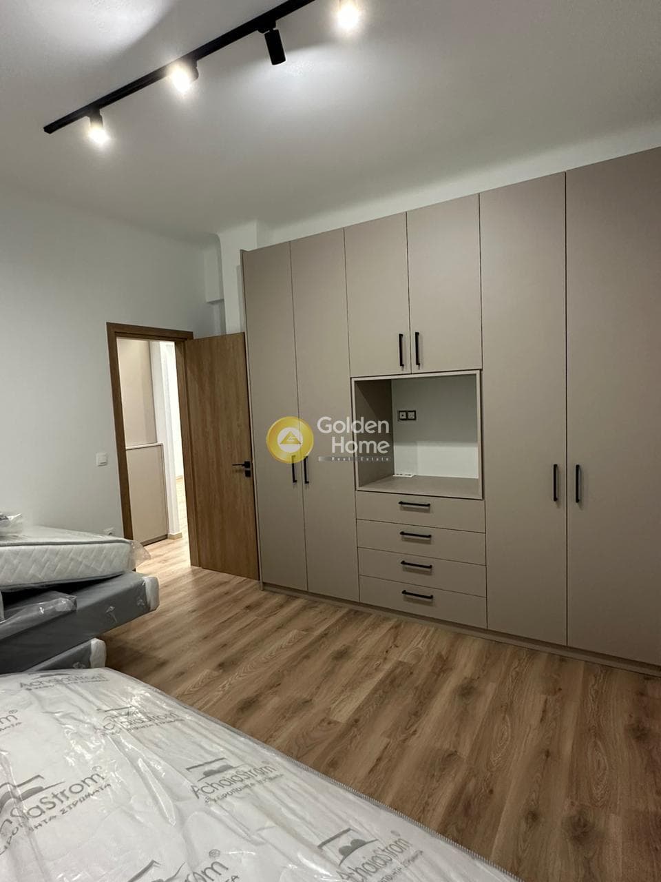 Apartment in Leof. Liosion, Attiki — Photo 9 of 15
