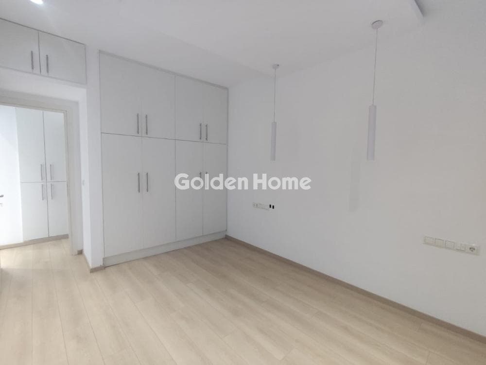 Apartment in Center, Voula — Photo 11 of 14