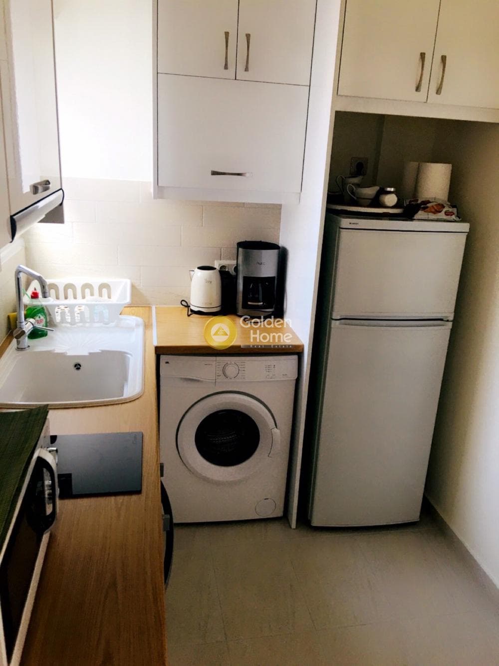 Apartment in Ravenia, Attiki — Photo 1 of 25
