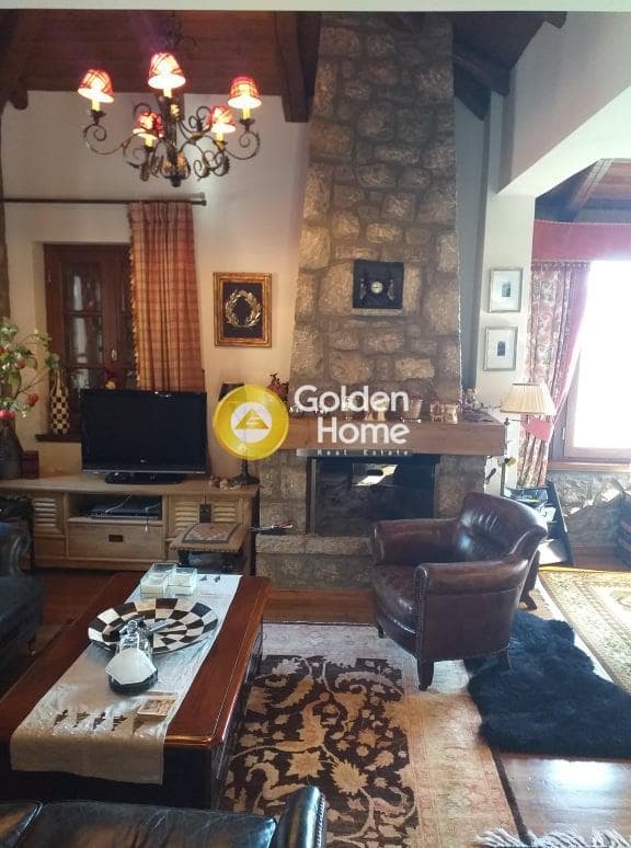 House in Arachova, Arachova — Photo 1 of 33
