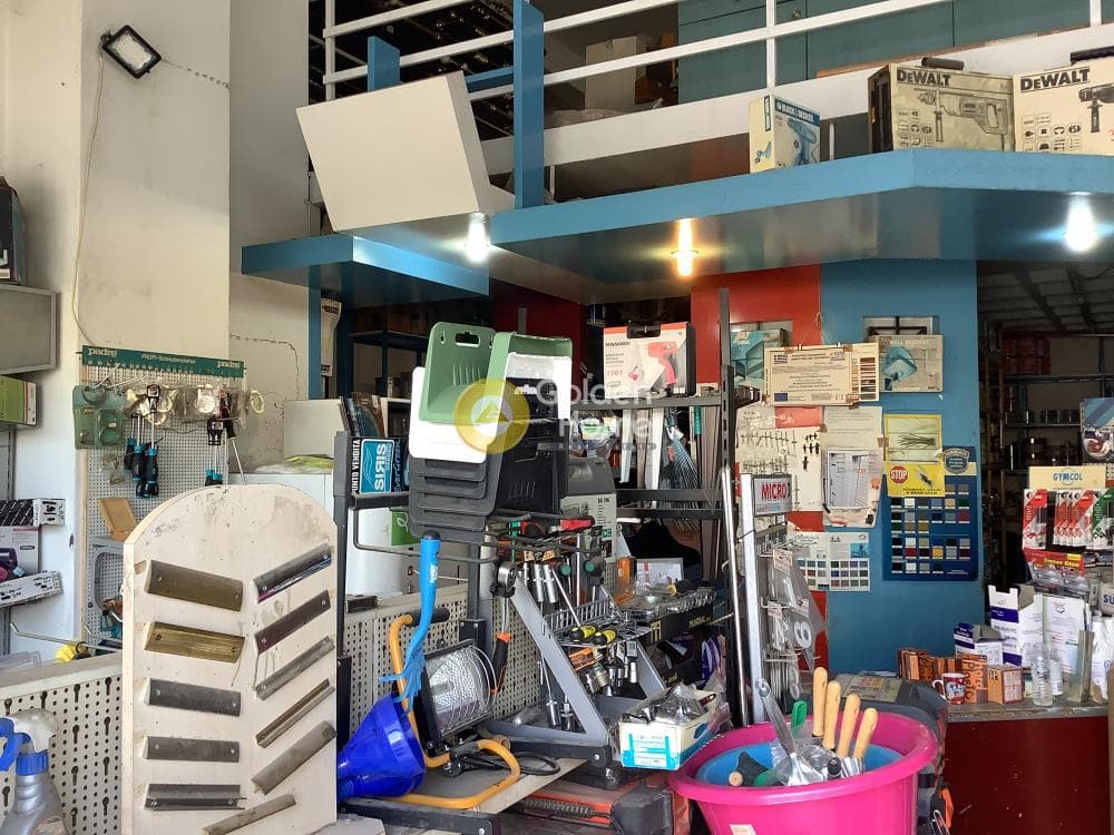 Retail Store in Ano Sourmena, Argyroupoli — Photo 3 of 12