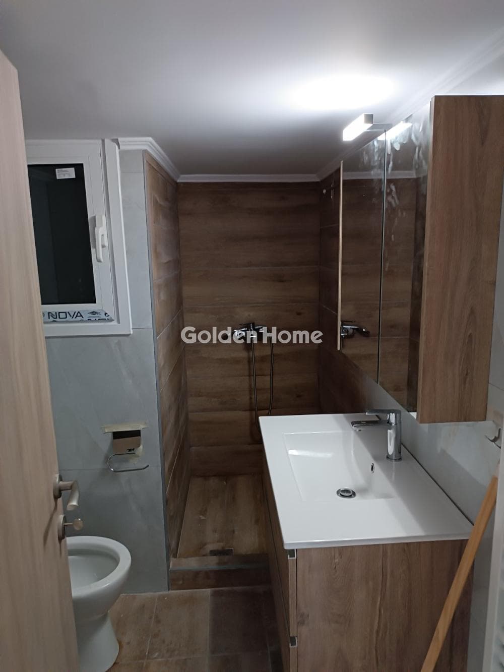 Apartment in Orio Agias Varvaras, Koridallos — Photo 4 of 16