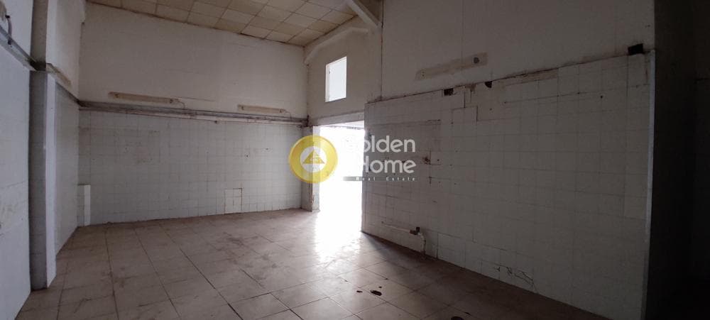 Retail Store in Center, Nikaia — Photo 6 of 12