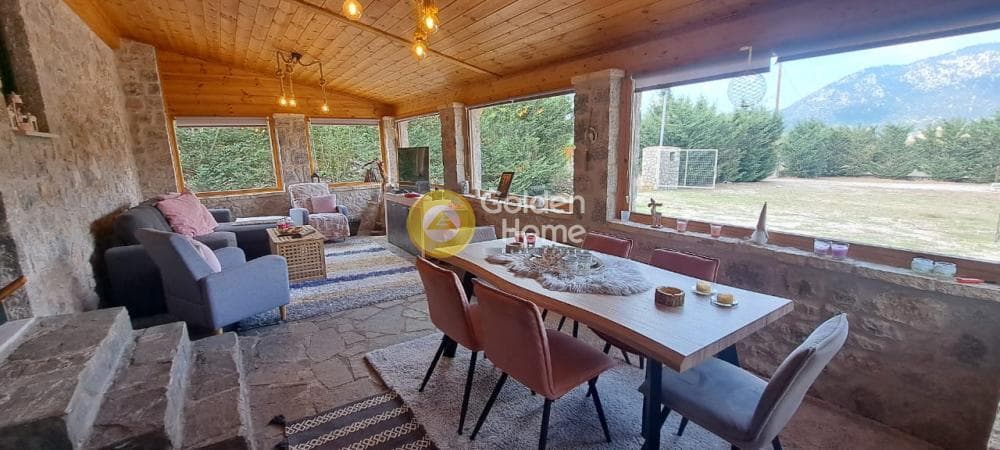 Μονοκατοικία στην Καλύβια, Αράχωβα — Φωτογραφία 11 από 35
