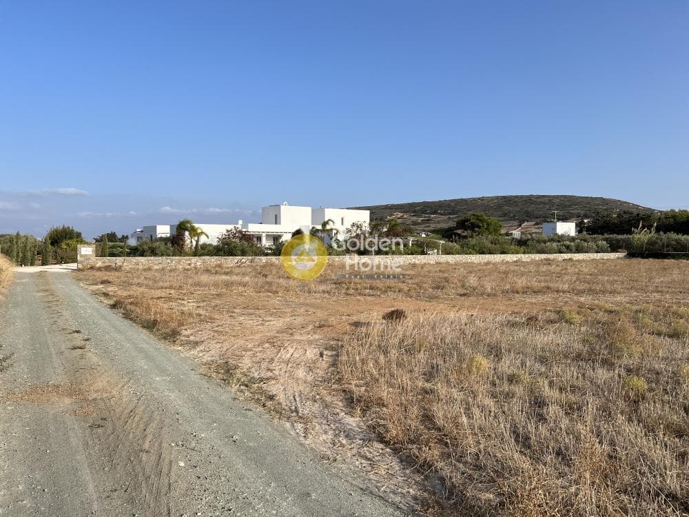 Parcel in Isterni, Paros — Photo 7 of 8