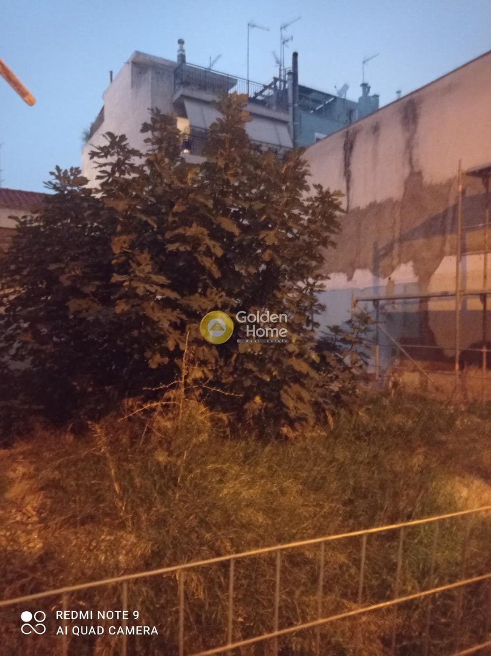 Οικόπεδο στην Θησείο, Ιστορικό Κέντρο — Φωτογραφία 1 από 2