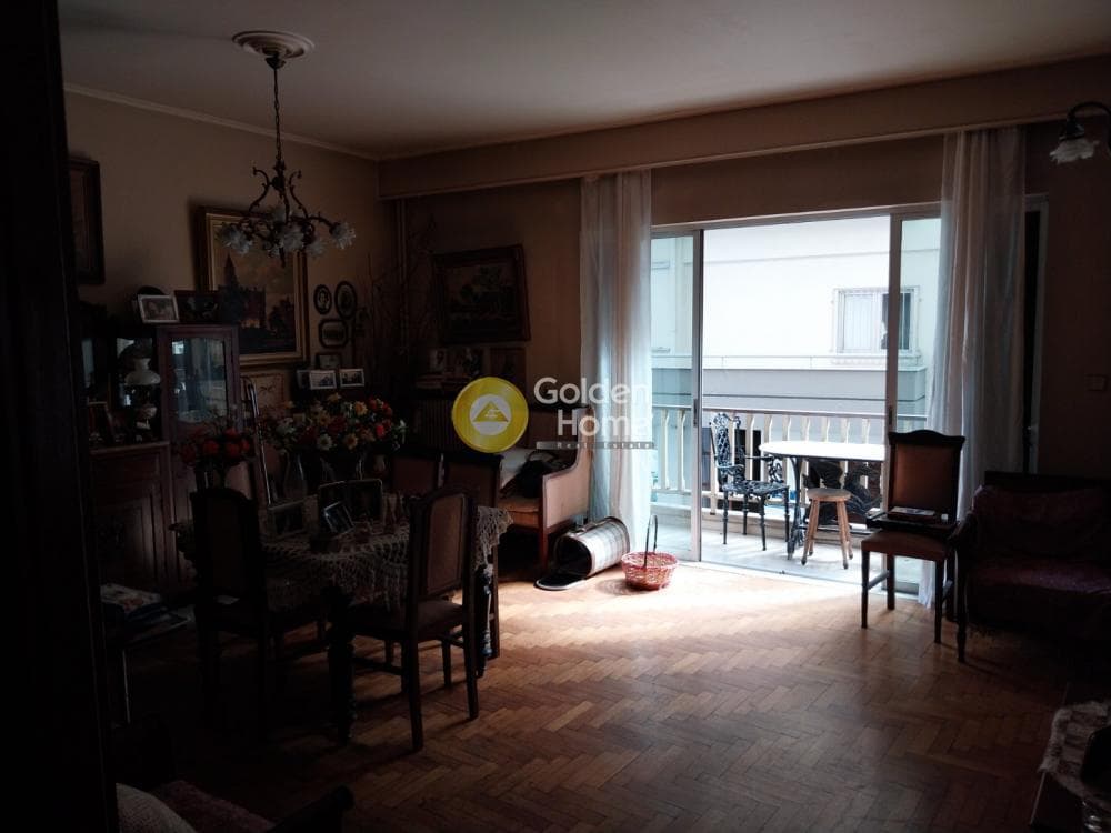 Apartment in Evaggelistria, Piraeus — Photo 2 of 10