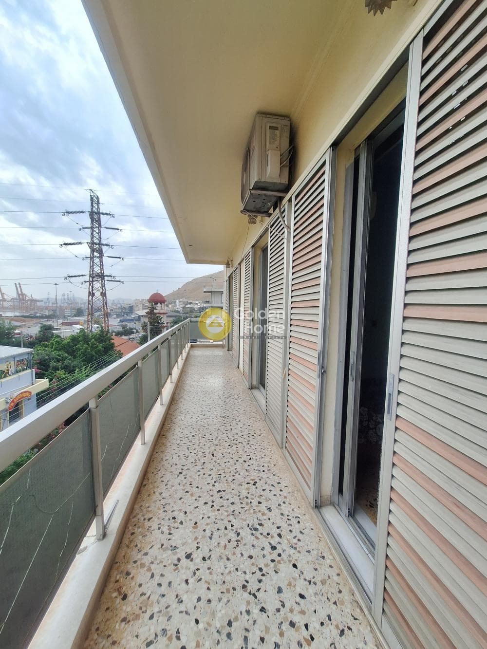 Apartment in Amfiali, Keratsini — Photo 8 of 16