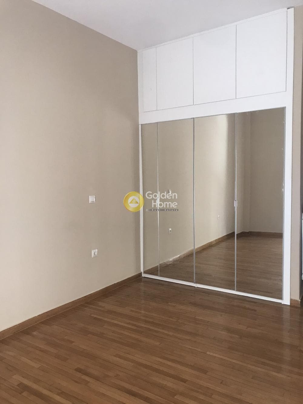 Apartment in Verga, Attiki — Photo 4 of 11