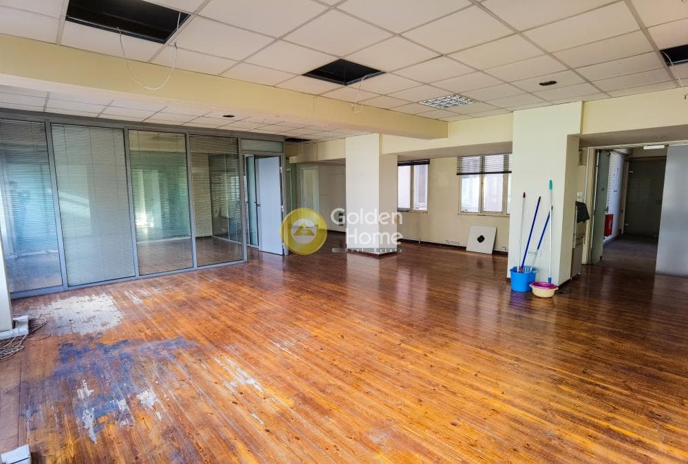 Office in Diilistiria, Piraeus — Photo 1 of 23