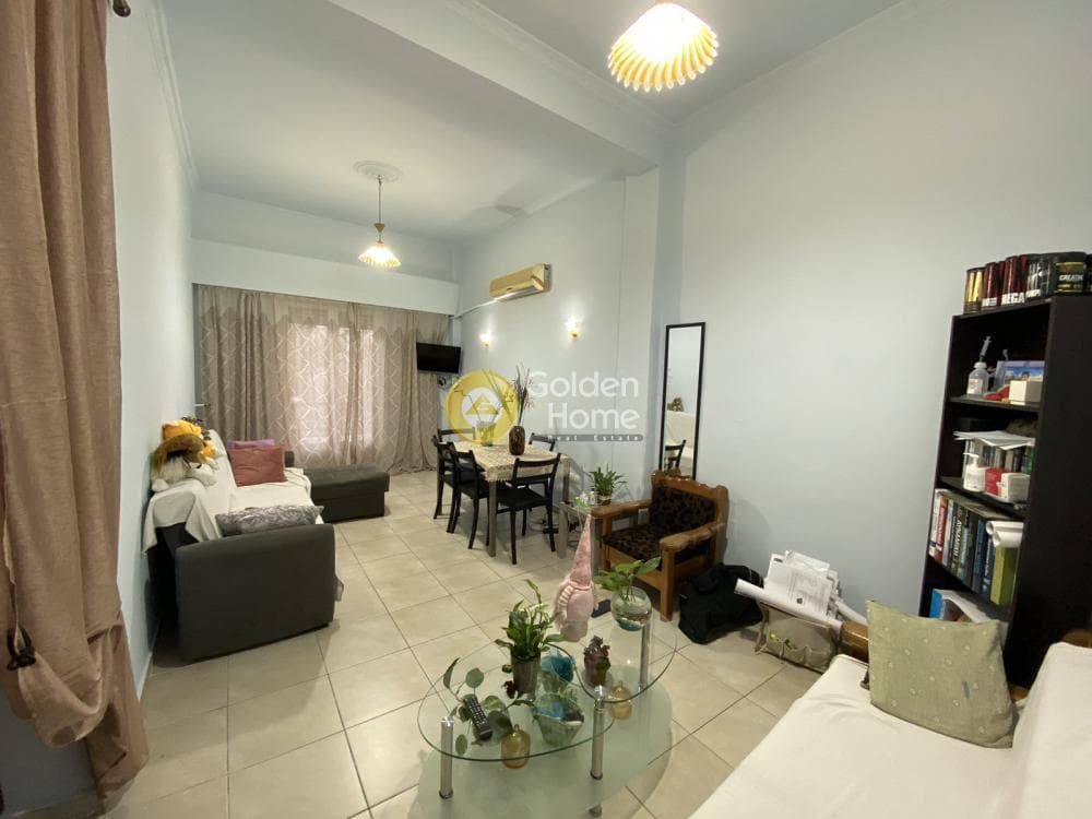 Apartment in Kaminia, Piraeus — Photo 1 of 13