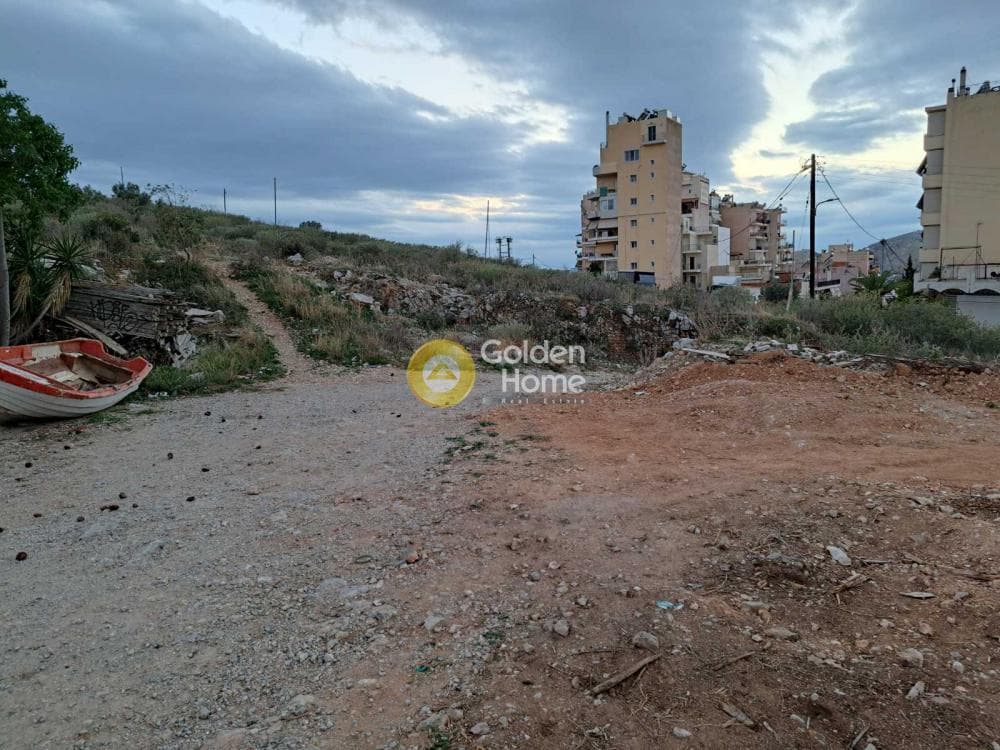 Οικόπεδο στην Κατράκειο Θέατρο - Άλσος Δεξαμενής, Νίκαια — Φωτογραφία 1 από 5