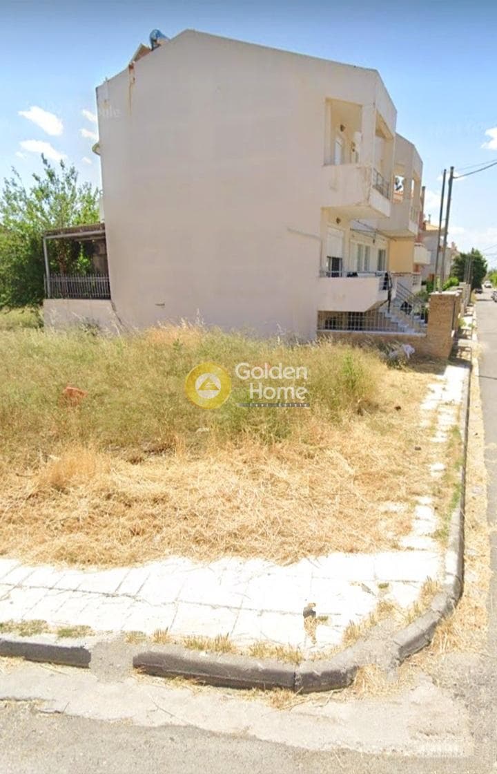 Οικόπεδο στην Κέντρο, Γέρακας