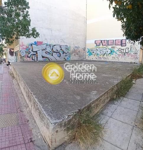 Building Plot in Agios Fanourios, Drapetsona — Photo 1 of 2