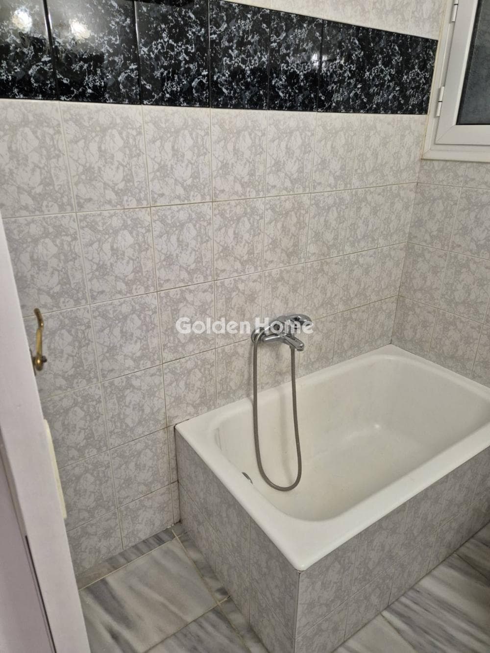 Apartment in Center, Tavros — Photo 8 of 9