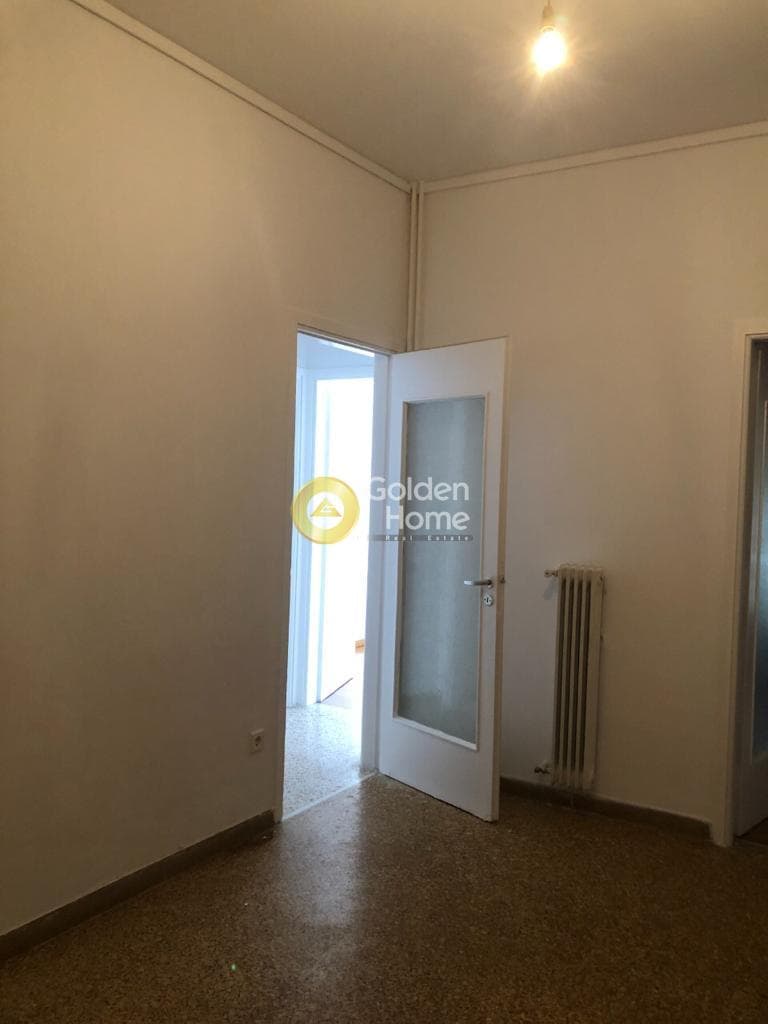 Apartment in Osios Loukas, Patisia — Photo 2 of 12
