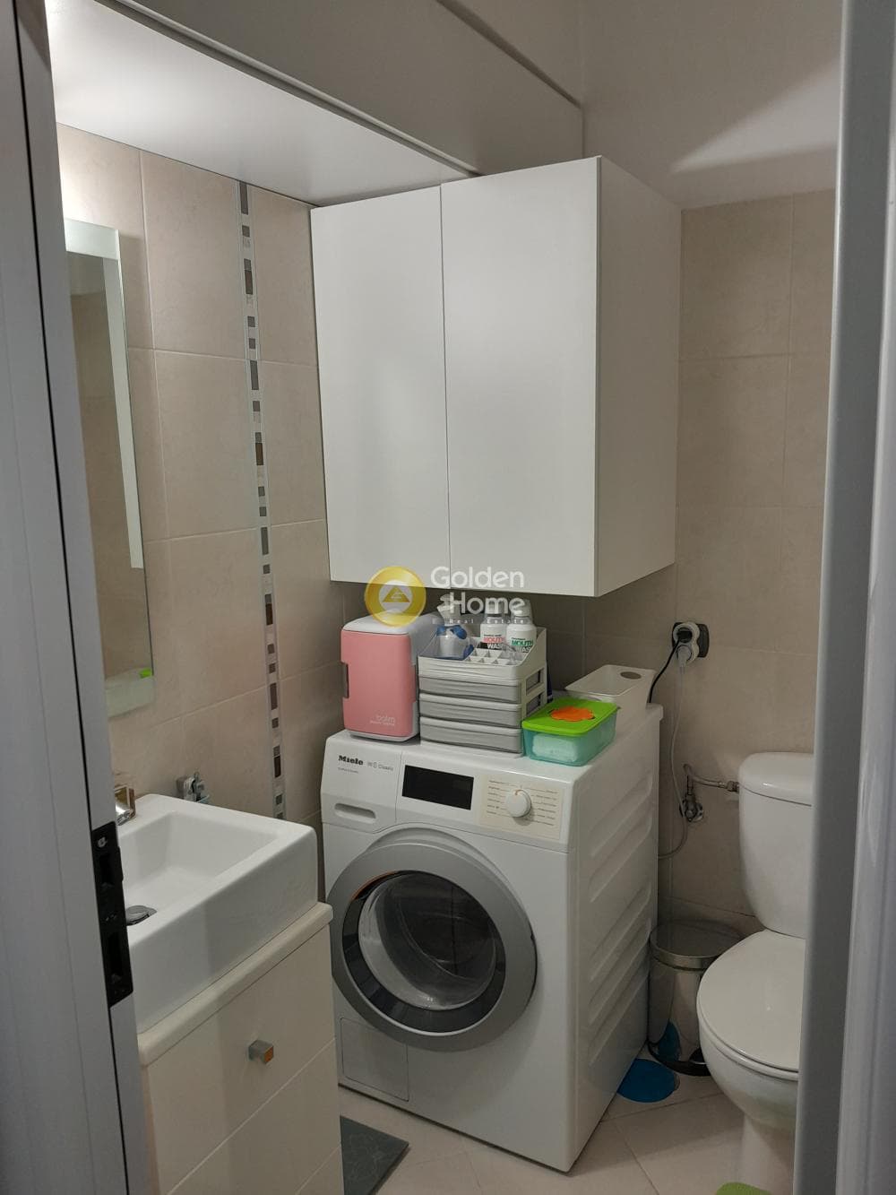 Apartment in Amfiali, Keratsini — Photo 8 of 17