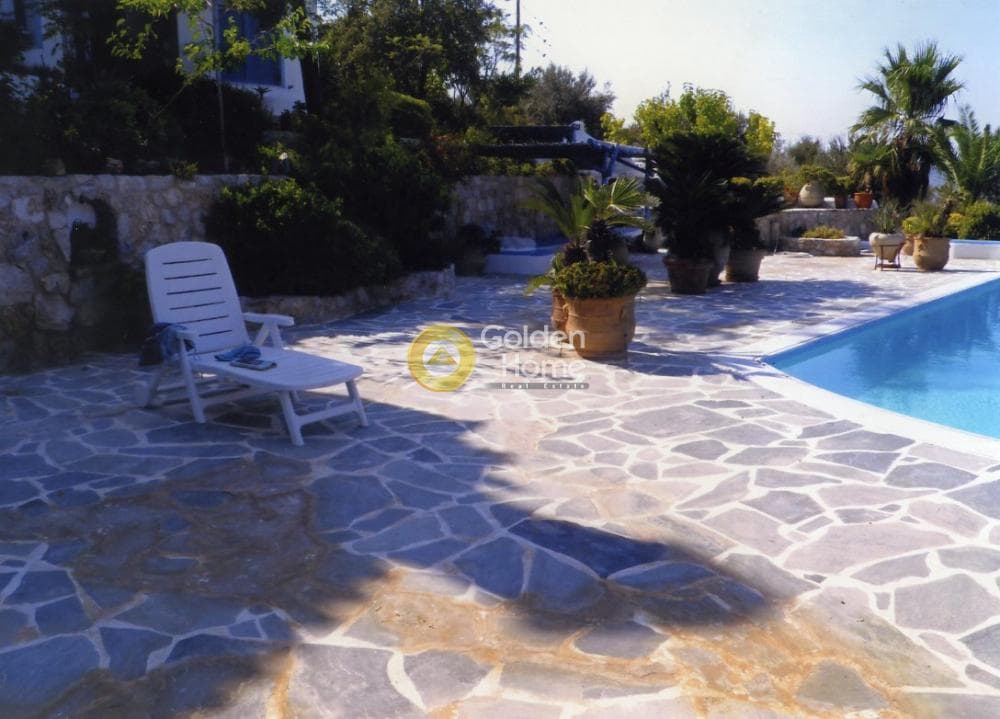 House in Saronida, Poros — Photo 7 of 29