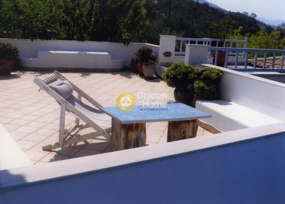 House in Saronida, Poros — Photo 17 of 29