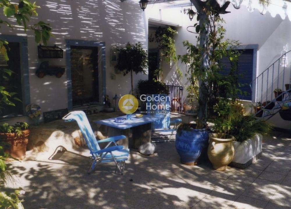 House in Saronida, Poros — Photo 22 of 29
