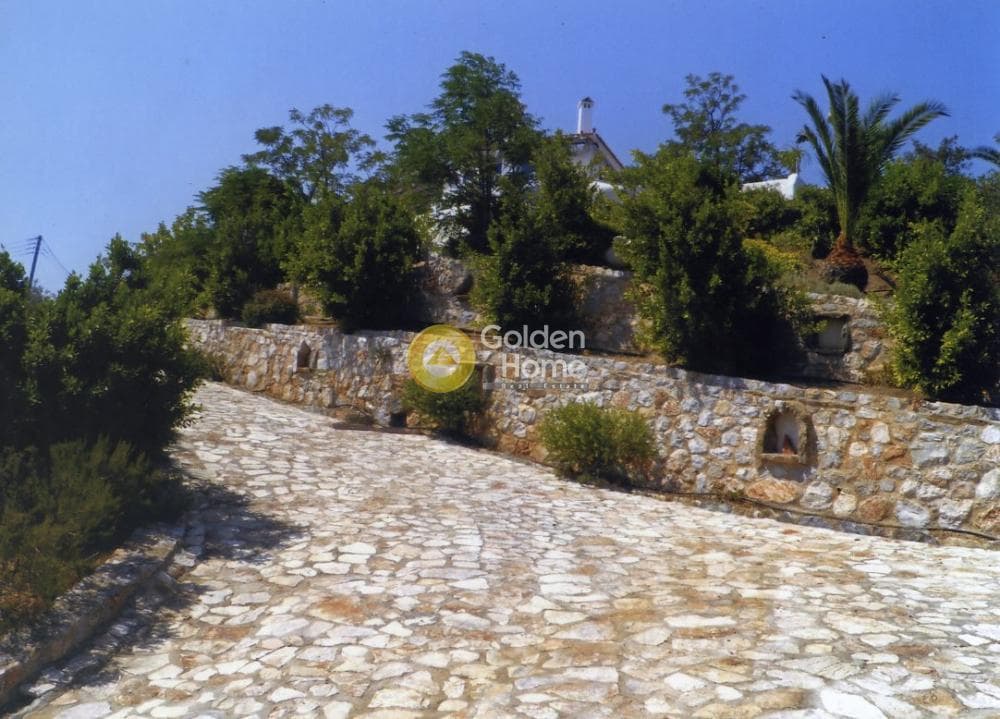 House in Saronida, Poros — Photo 21 of 29