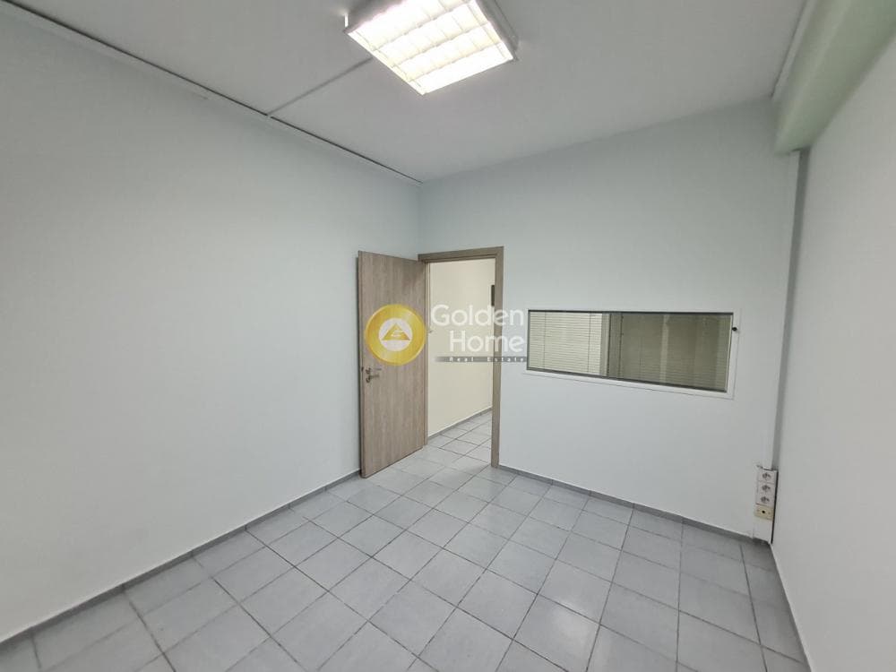 Office in Diilistiria, Piraeus — Photo 1 of 20