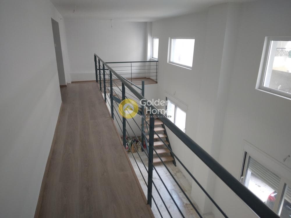 Apartment in Agios Ioannis Chrisostomos, Nikaia — Photo 11 of 17