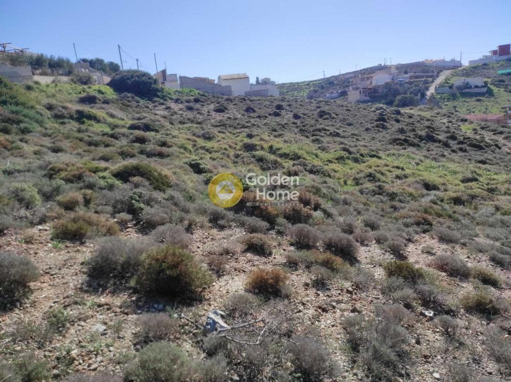 Αγροτεμάχιο στην Πόρτο Εννιά, Κερατέα — Φωτογραφία 1 από 8