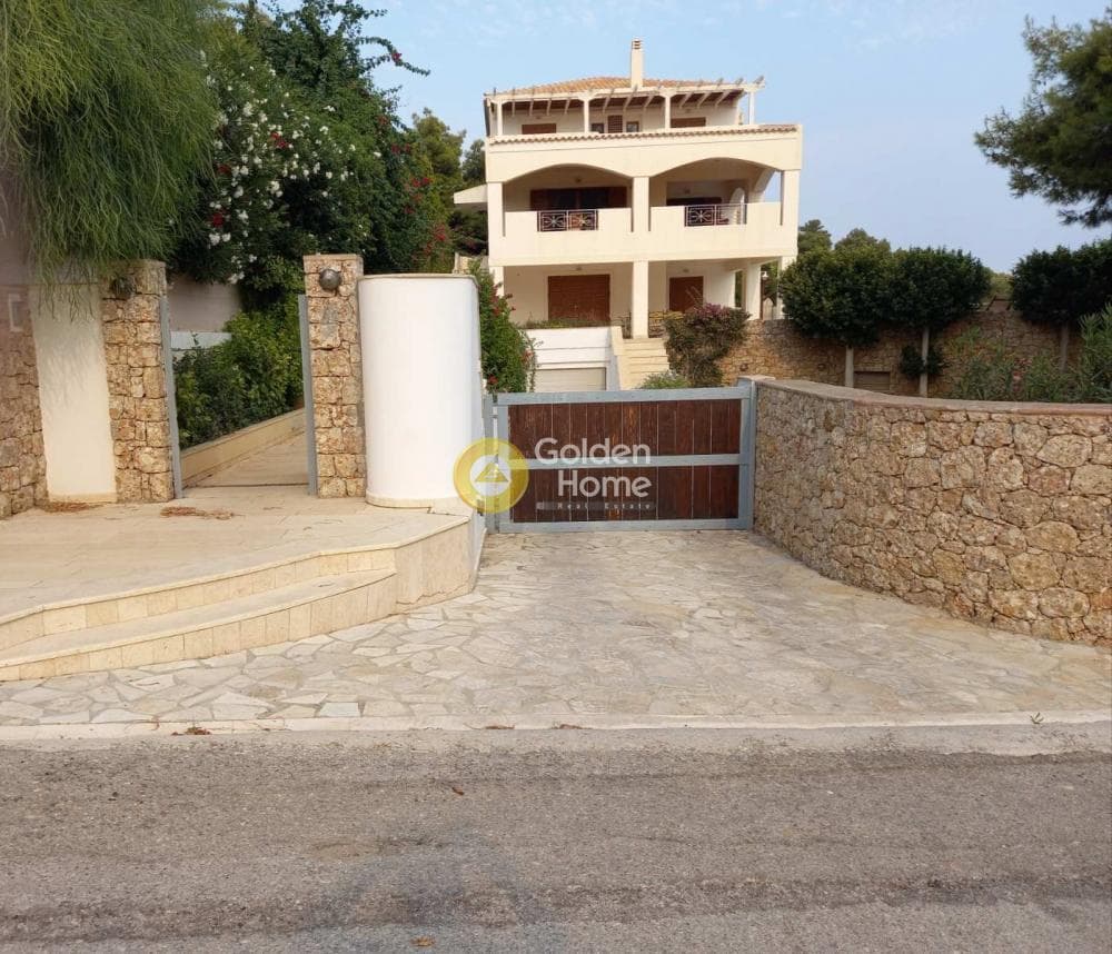 House in Kosta, Spetses — Photo 4 of 34