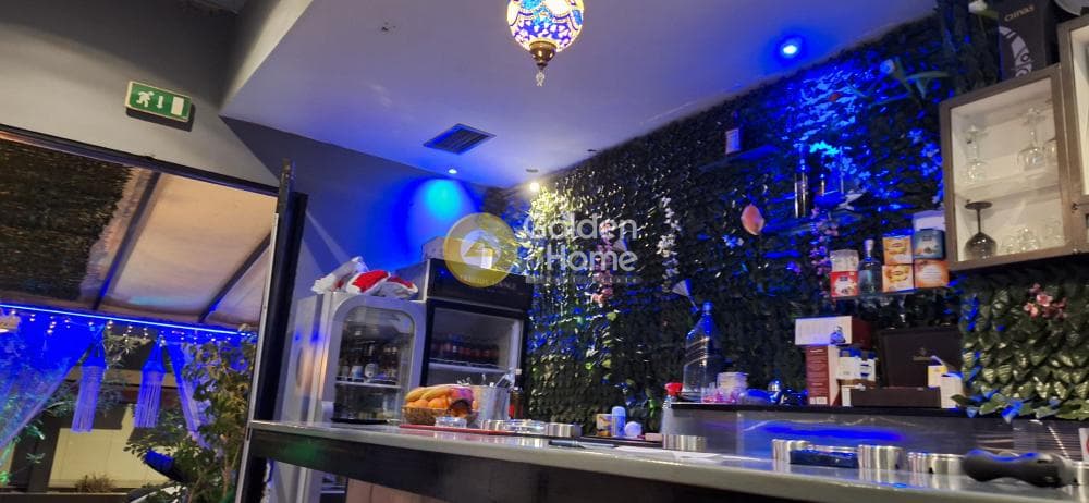 Retail Store in Panionia, Glyfada — Photo 1 of 2