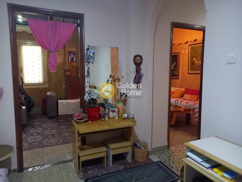 House in Maniatika, Piraeus — Photo 2 of 18