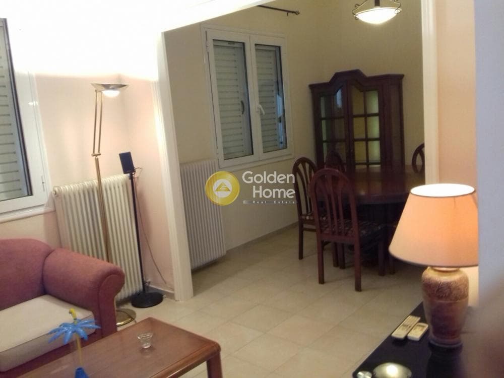 Apartment in Center, Ilion — Photo 2 of 8