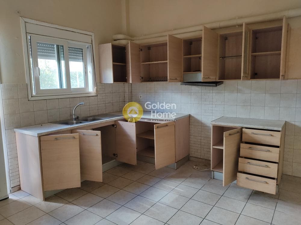 Apartment in Zoodochos Pigi, Vironas — Photo 10 of 13