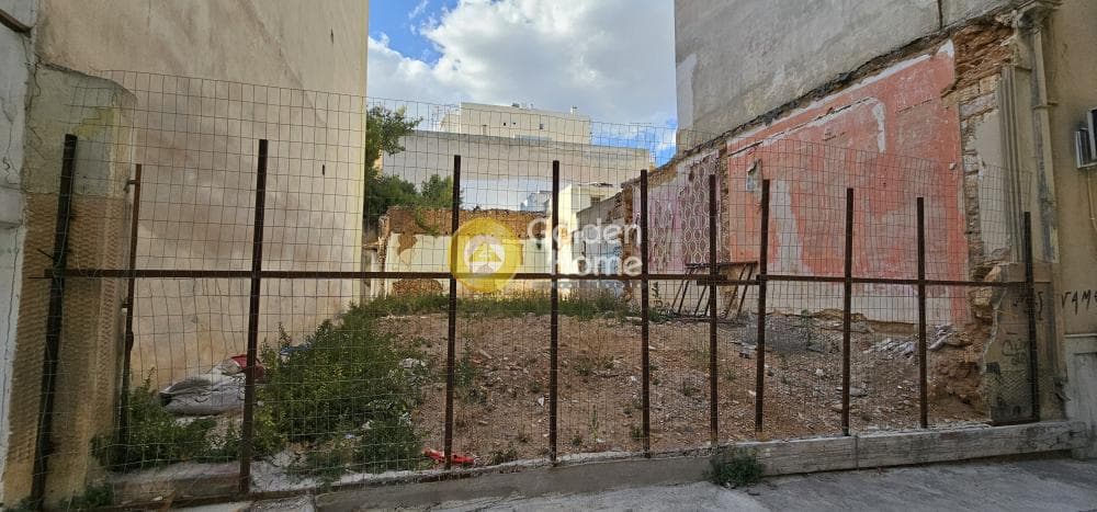 Building Plot in Eleftherias square, Koridallos — Photo 1 of 2