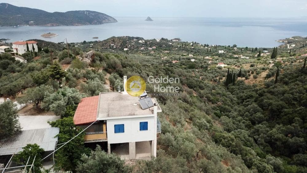 House in Lemonodasos, Poros — Photo 4 of 25