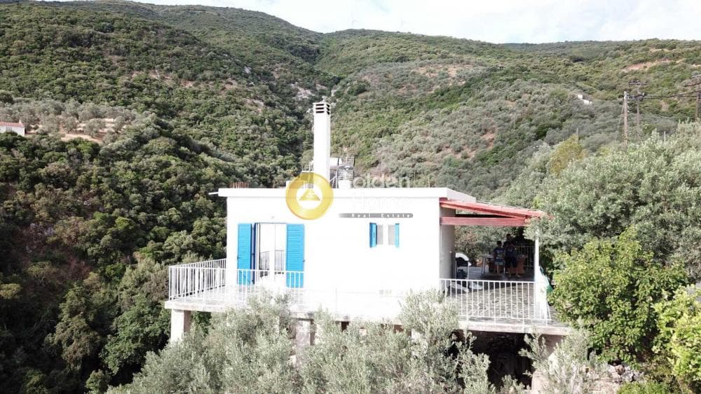 House in Lemonodasos, Poros — Photo 6 of 25