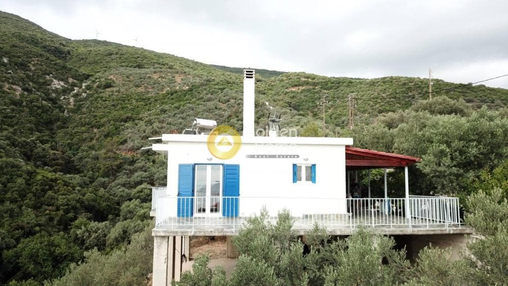 House in Lemonodasos, Poros — Photo 7 of 25