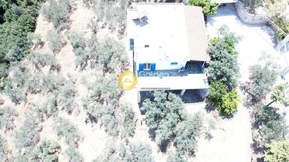 House in Lemonodasos, Poros — Photo 18 of 25