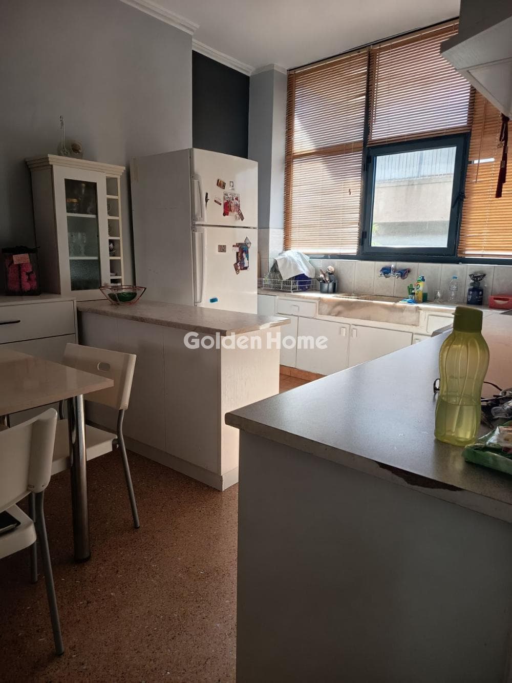 Apartment in akadimia Platonos, Kolonos - Kolokinthous — Photo 1 of 12