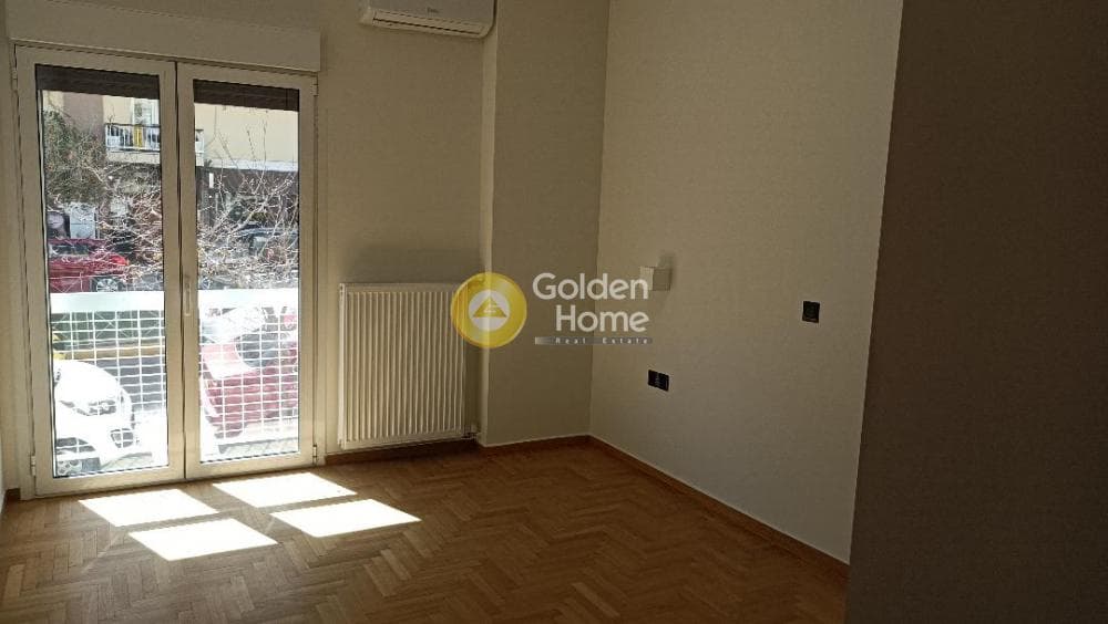 Apartment in Pigada, Piraeus — Photo 3 of 16
