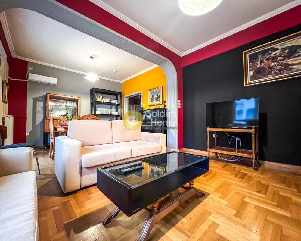 Apartment in Diilistiria, Piraeus — Photo 2 of 14
