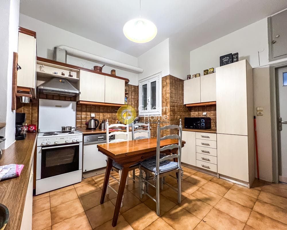 Apartment in Diilistiria, Piraeus — Photo 5 of 14