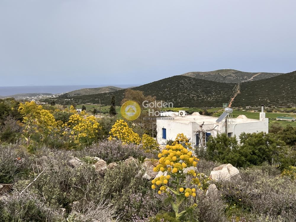 Parcel in Marathi, Paros — Photo 1 of 8