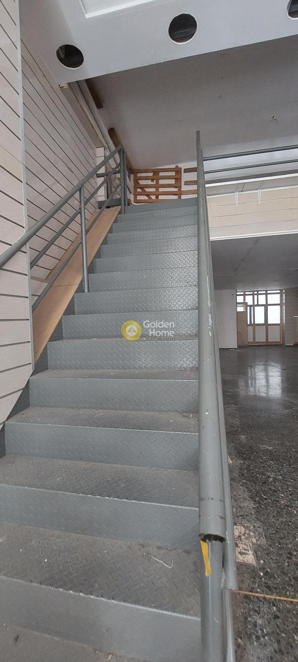 Retail Store in Lofos Skouze, Kolonos - Kolokinthous — Photo 6 of 12