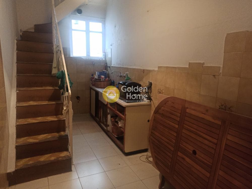 Μονοκατοικία στην Αμφιάλη, Κερατσίνι — Φωτογραφία 5 από 11